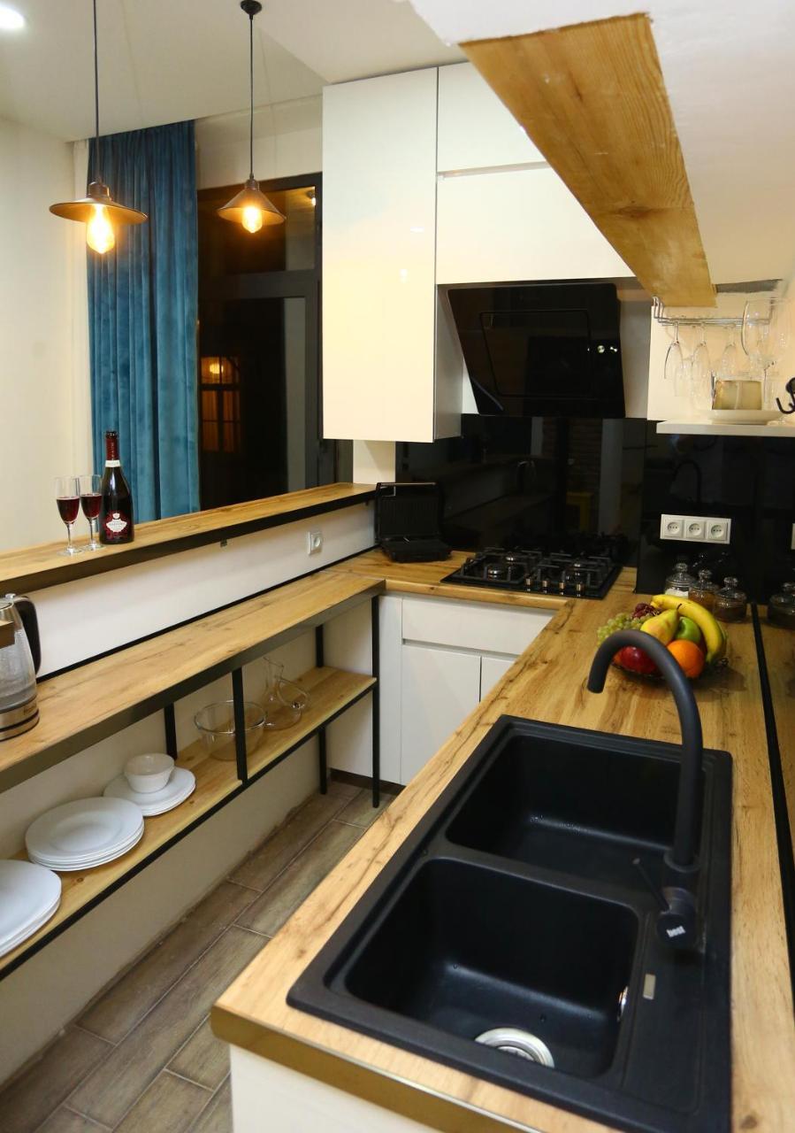 Tiflis Hut Lägenhet Exteriör bild